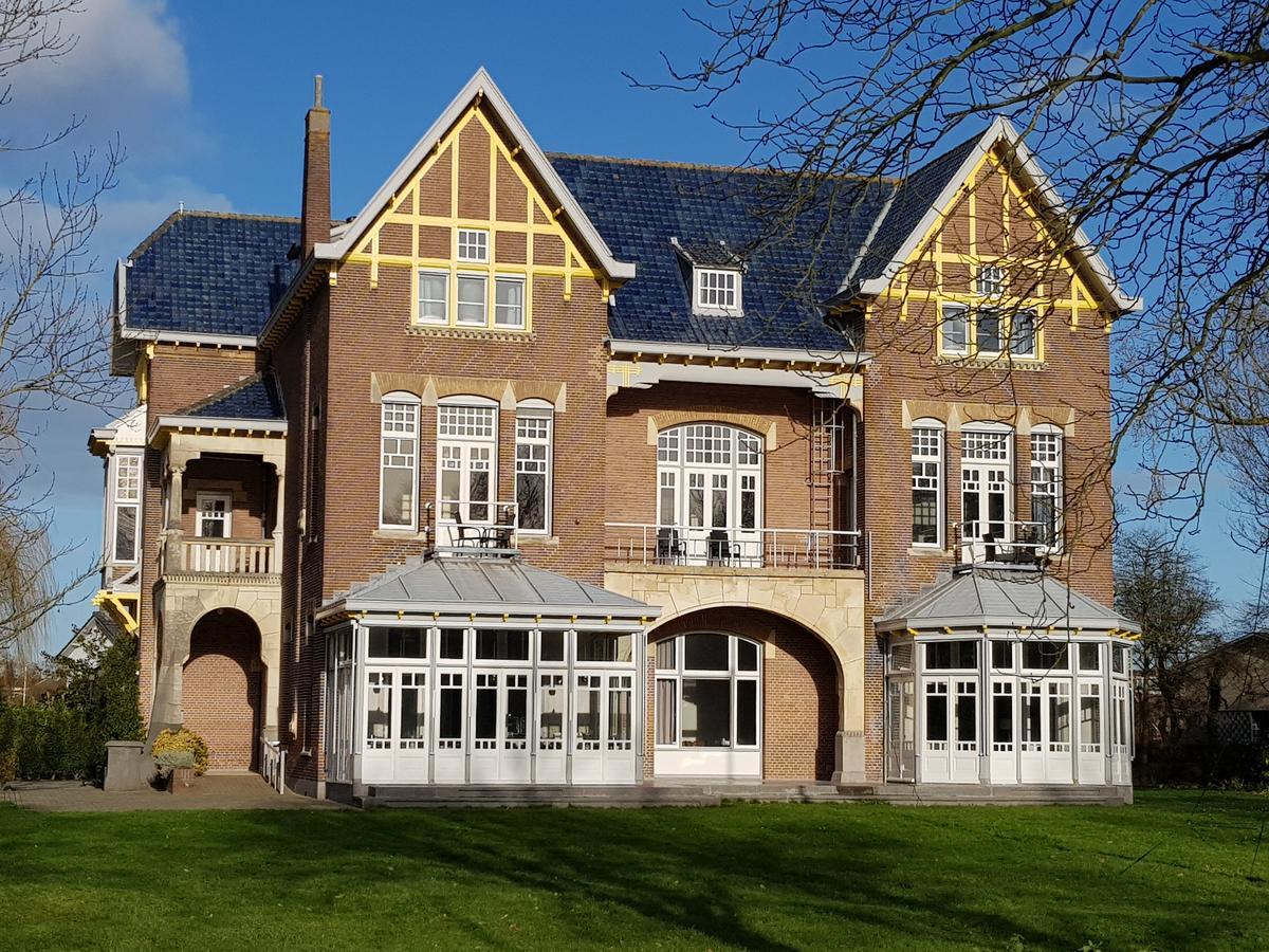 Rijksmonument Hotel De Sprenck Мидълбург Екстериор снимка